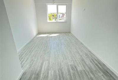 Apartament cu 2 camere decomandat în Bucium - 3
