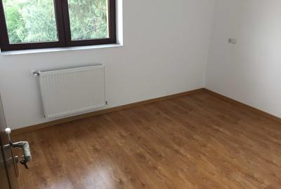 Apartament cu 2 camere decomandat în Central - 4