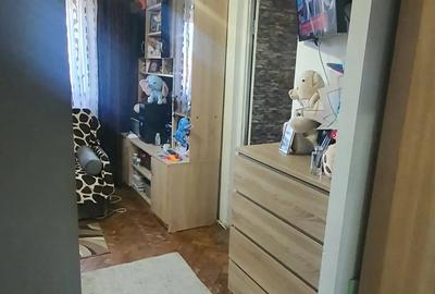 Vand apartament 3camere confort 3 - 8