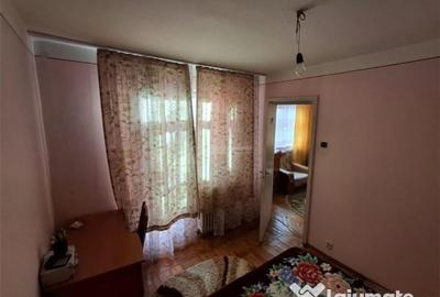 Apartament cu 2 camere semidecomandat în Micro III - 5