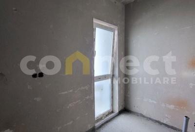 Casă cu 4 camere cu Teren 341 Mp în Someșeni