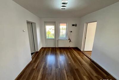 Casa renovata de vanzare 80mp 556mp teren in Zarnesti, jud. Brasov - liniste, natura. - 7