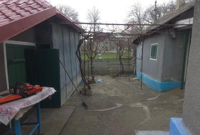 Casă individuală cu 5 camere cu Teren 2000 Mp în Miorcani - 2