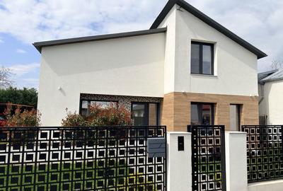 Casă cu 4 camere în Central - 2