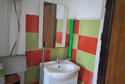 Garsonieră decomandată în Astra - 3