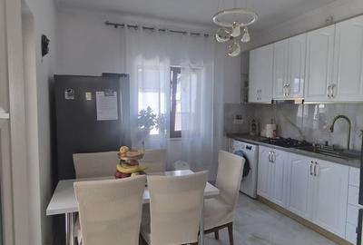 Casă cu 5 camere cu Teren 400 Mp în Central - 4
