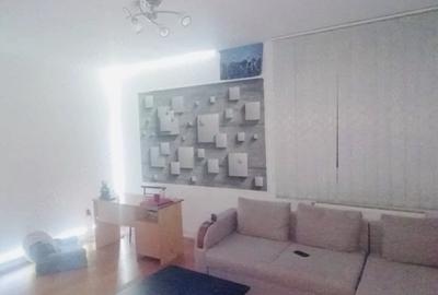 Apartament cu 2 camere decomandat în Central - 1