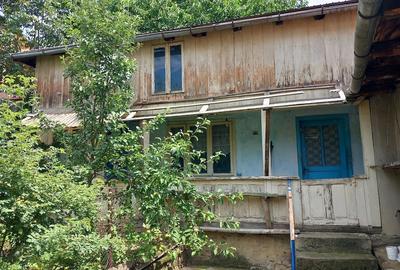 Casă cu Teren 1000 Mp în Central - 5