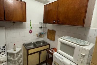 Garsonieră decomandată în Micălaca