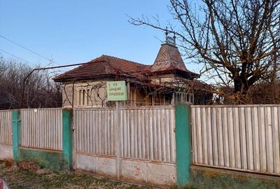Casă cu 4 camere în Călina - 5