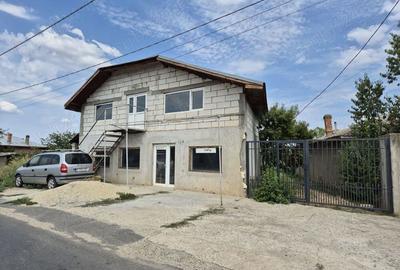 Spatiu comercial stradal +casa 4 camere +teren 1500 mp - 6