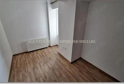 Apartament cu 3 camere decomandat în Km 5 - 7