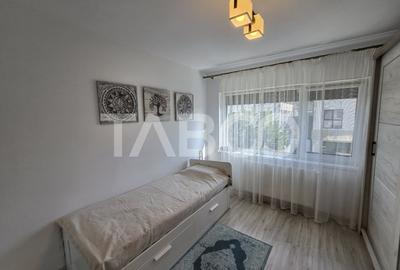 Casa de vanzare 5 camere 160mpu 3 bai 120mp teren liber zona Selimbar - 8