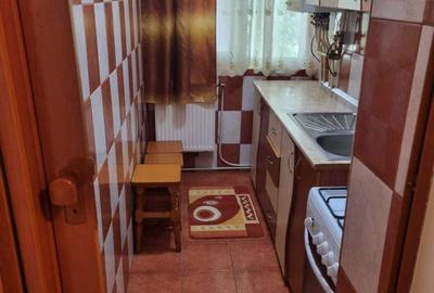 Apartament cu 2 camere semidecomandat în Central - 1