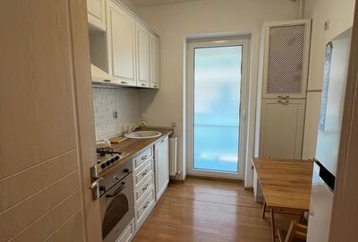 Apartament cu 3 camere în Central - 3