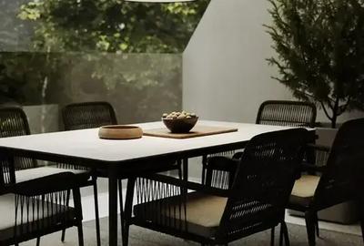 Apartament cu 3 camere decomandat în Titan