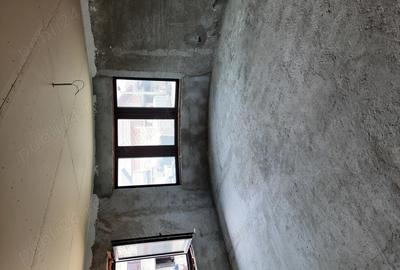 Casă cu 4 camere cu Teren 300 Mp în Căpățânești - 1