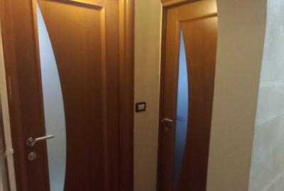 Apartament cu 3 camere în Berceni - 1