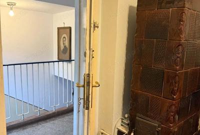 Casă cu Teren 168 Mp în Central