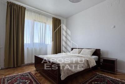 Apartament cu 3 camere, centrala proprie, in zona Gheorgh...