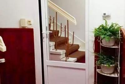 Apartament cu 5 camere decomandat în Central - 10