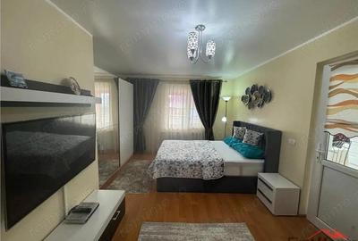 Garsoniera 45 mp (FACTURI INCLUSE), curte+ foisor, parcare - 7