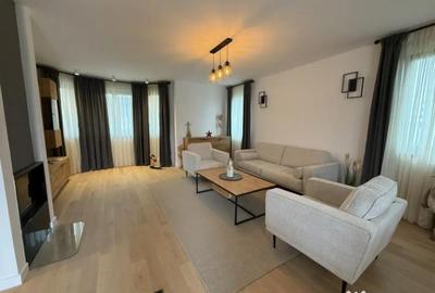 Casă cu 5 camere cu Canalizare în Central - 9