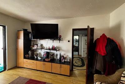 Apartament 2 camere Cartier Ostroveni zona Piata - 1