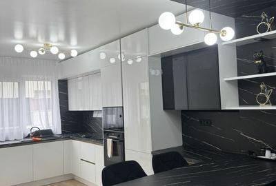 Apartament cu 4 camere în Centura - 2