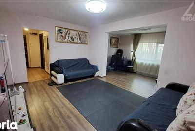 Apartament cu 3 camere semidecomandat în Central - 2