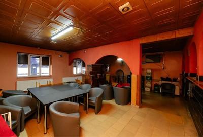 Spațiu comercial, de 210 mp, în Horia - 2