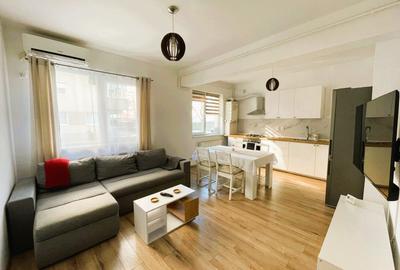 Apartament cu 3 camere decomandat, mobilat în Central - 1