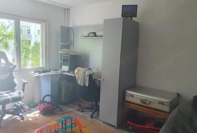 Vanzare-4 camere-p din 4-Militari-V Lunga-decomandat-3 gr sanitare-bl 81-liber-de renovat-130000E - 5