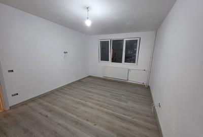 Apartament cu 3 camere decomandat în Nicolae Grigorescu - 2