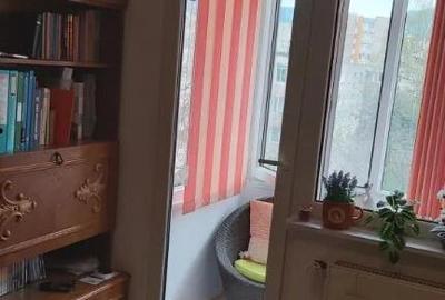 Apartament cu 2 camere,semidecomandat - zona Astra - 2