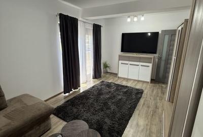 Apartament cu 2 camere decomandat, mobilat în Mihai Viteazul