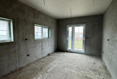 Casă cu 3 camere cu Teren 657 Mp în Moșnița Veche - 7