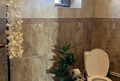 Casă cu 4 camere cu Teren 605 Mp în Central - 2