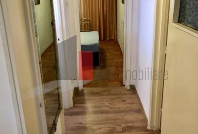 Vânzare apartament 3 camere Piața Sudului - Secuilor - 3