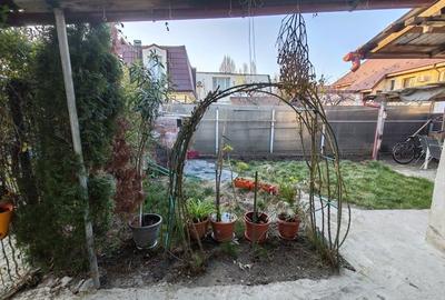 Casă individuală cu 4 camere cu Teren 398 Mp în Podu Roș - 6