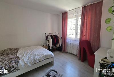 Apartament cu 2 camere decomandat în Central - 4