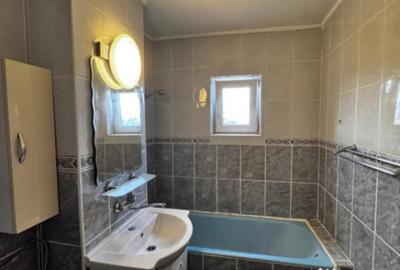 Apartament cu 3 camere decomandat în Lăpuș Argeș - 2