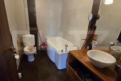 Apartament cu 3 camere semidecomandat, mobilat în Florești - 7