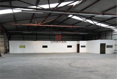 Spațiu comercial, de 2,200 mp, în Central - 1