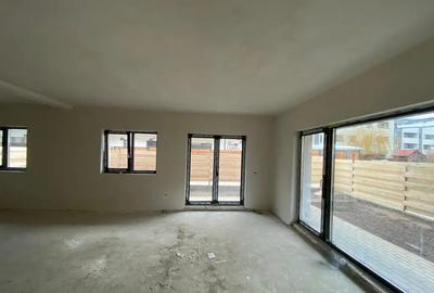 Casă cu 5 camere cu Teren 200 Mp în Florești - 18