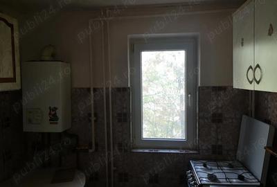 Apartament cu 3 camere decomandat în Vest - 2