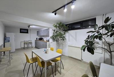 Casă cu 7 camere cu Teren 300 Mp în Domenii
