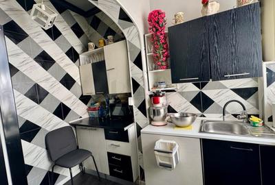 Apartament cu 3 camere decomandat, mobilat în Titulescu - 7