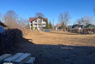 Teren de 1000 mp, în Central - 7