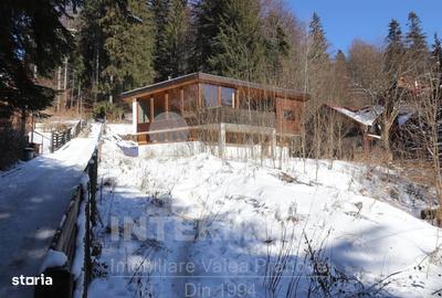 Casă cu 4 camere cu Teren 1600 Mp în Central - 10